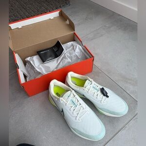 NIB Nike Air ZM Infinity Tour Golf 13